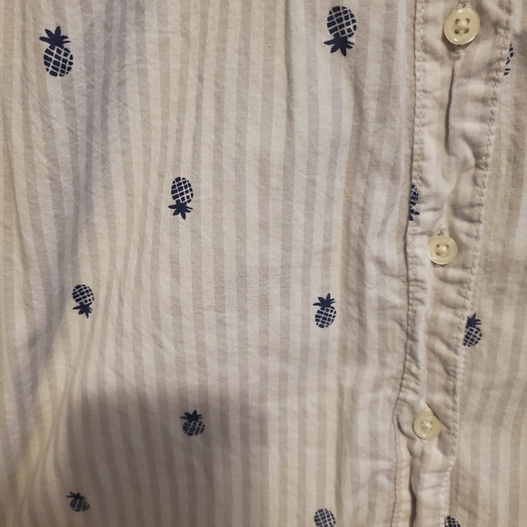 Gently used pineapple 🍍 long sleeve button up - Picture 2 of 3